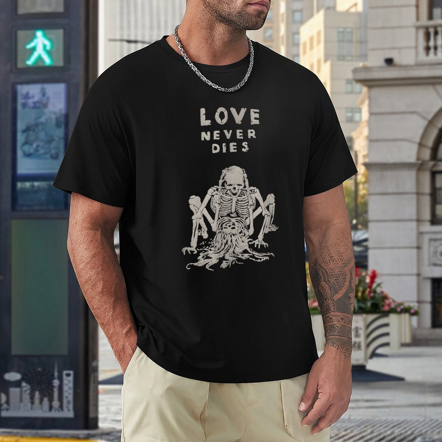 LOVE NEVER DIE Men's T-shirt